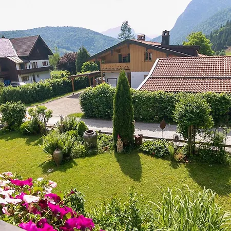 Gaestehaus Aschauer