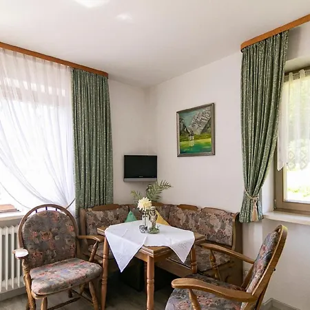 Apartment Gaestehaus Aschauer *